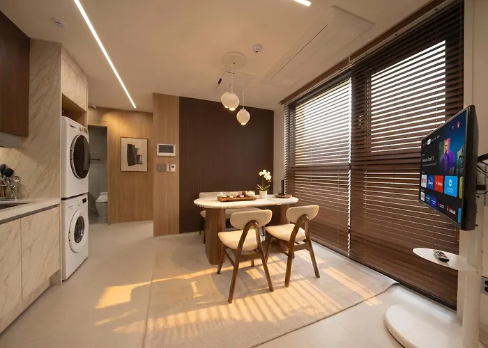 Prana Full-service In Gangnam 5 Min Metro アパート ソウル特別市